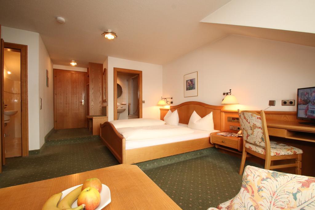 Todnauerberg Hotel Im Schwarzwald Тодтнауберг Номер фото